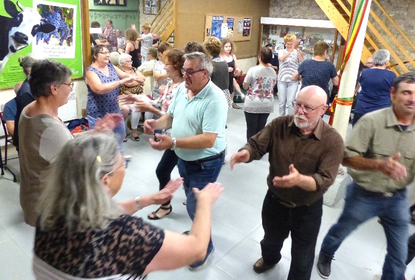 Veille en danse pour les 2 groupes